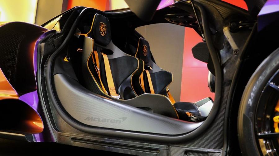 Интерьер McLaren MSO Senna (Cerberus Pearl) (1 of 500) 2019 года  (фото 21 из 60)